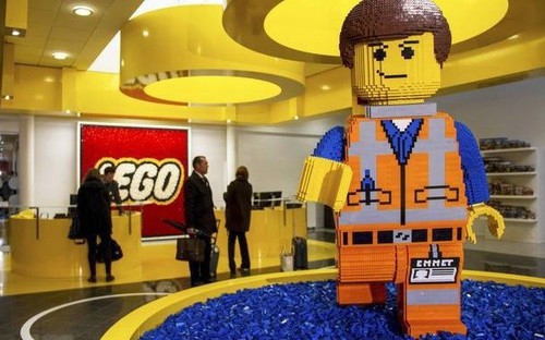 Lego Group pins high hope on carbon neutral factory in Vietnam