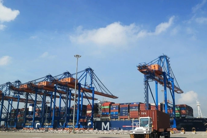 Vietnam's economy starts 2026 on upbeat footing amid reforms, trade rebound